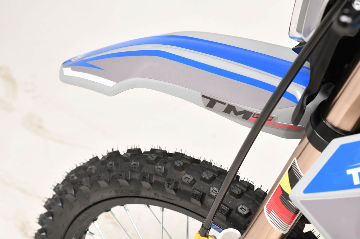 TrailMaster MX250-Pro Dirt Bike, 5-Speed Manual, Dual Disc Brakes, Electric Start (21/18) Wheels