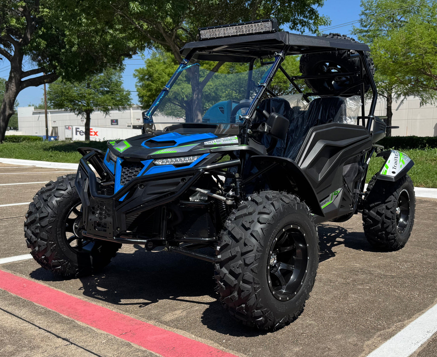 Cheetah 300Pro EFI Deluxe UTV Go Kart, Shaft Drive, Liquid Cooled CVT Auto with Reverse, Side Doors, Hard Top, Windshield, LED Light Bar