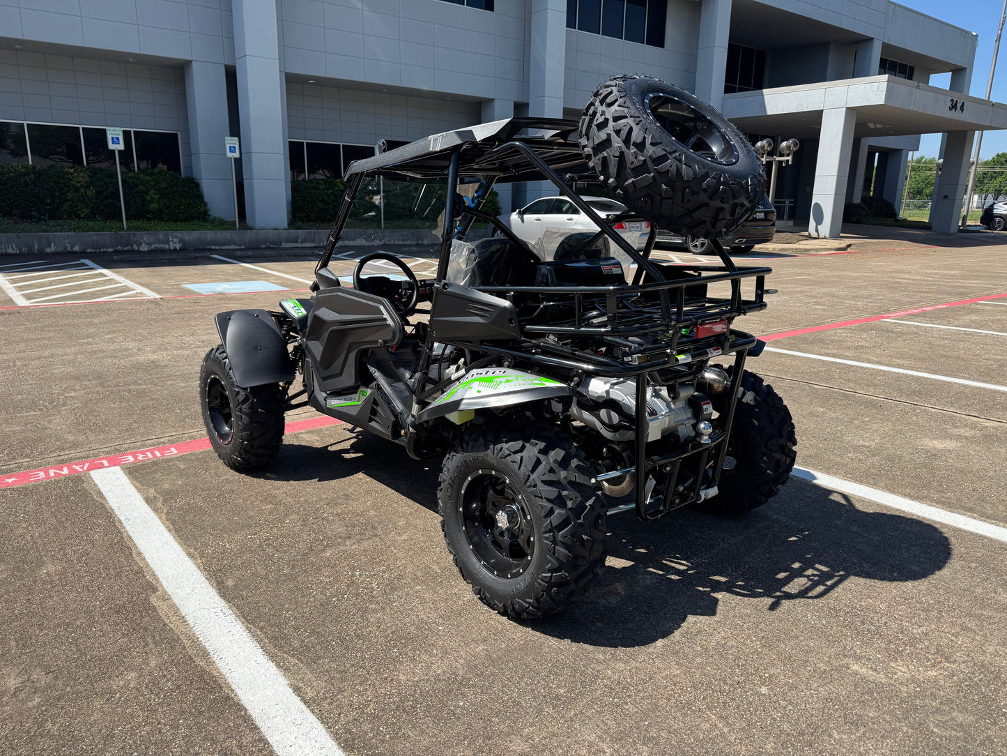 Cheetah 300Pro EFI Deluxe UTV Go Kart, Shaft Drive, Liquid Cooled CVT Auto with Reverse, Side Doors, Hard Top, Windshield, LED Light Bar