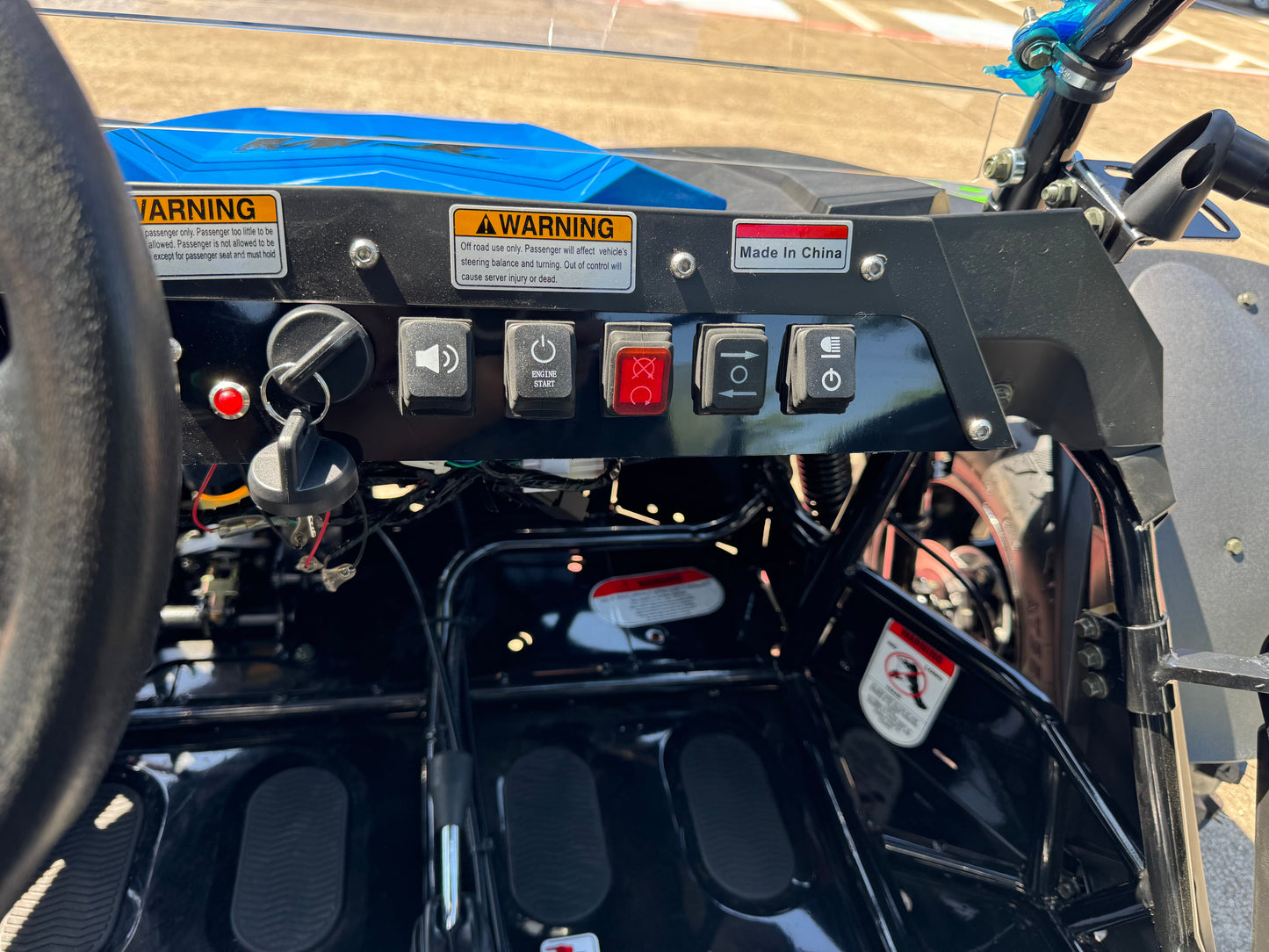 Cheetah 300Pro EFI Deluxe UTV Go Kart, Shaft Drive, Liquid Cooled CVT Auto with Reverse, Side Doors, Hard Top, Windshield, LED Light Bar