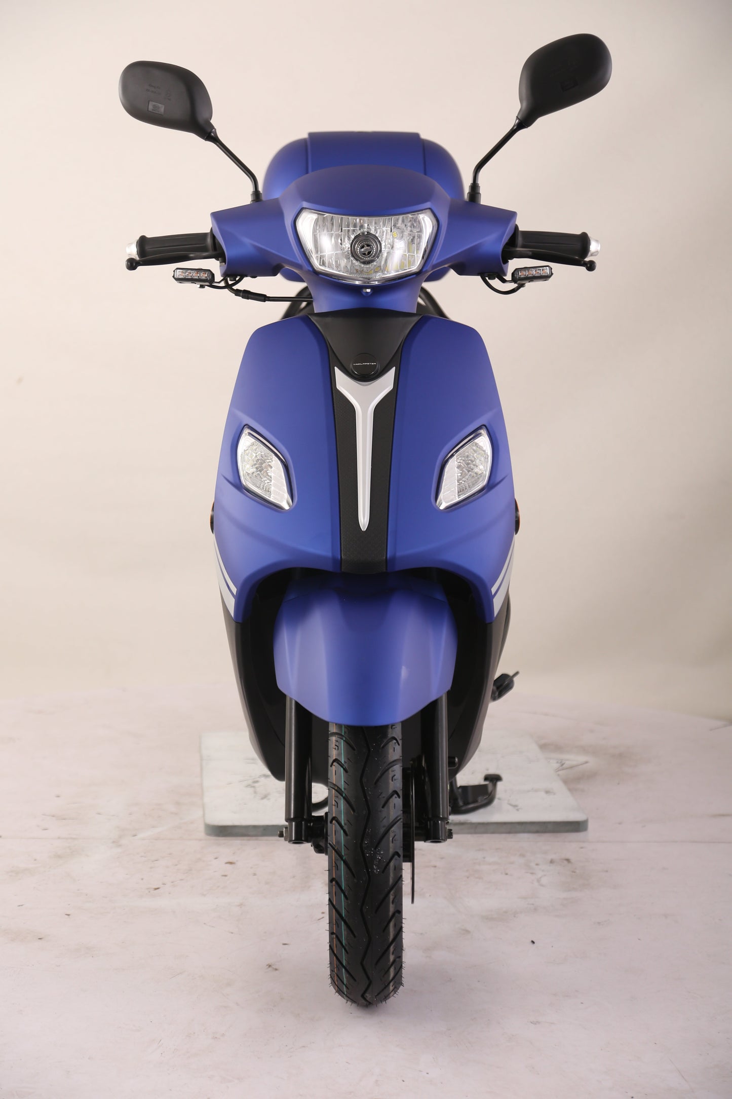Flash 50cc Street Scooter, CVT Automatic, LED Lights, Rear Trunk Included