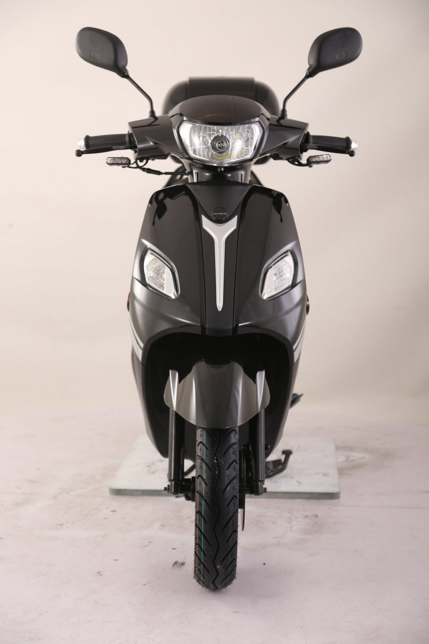 Flash 50cc Street Scooter, CVT Automatic, LED Lights, Rear Trunk Included