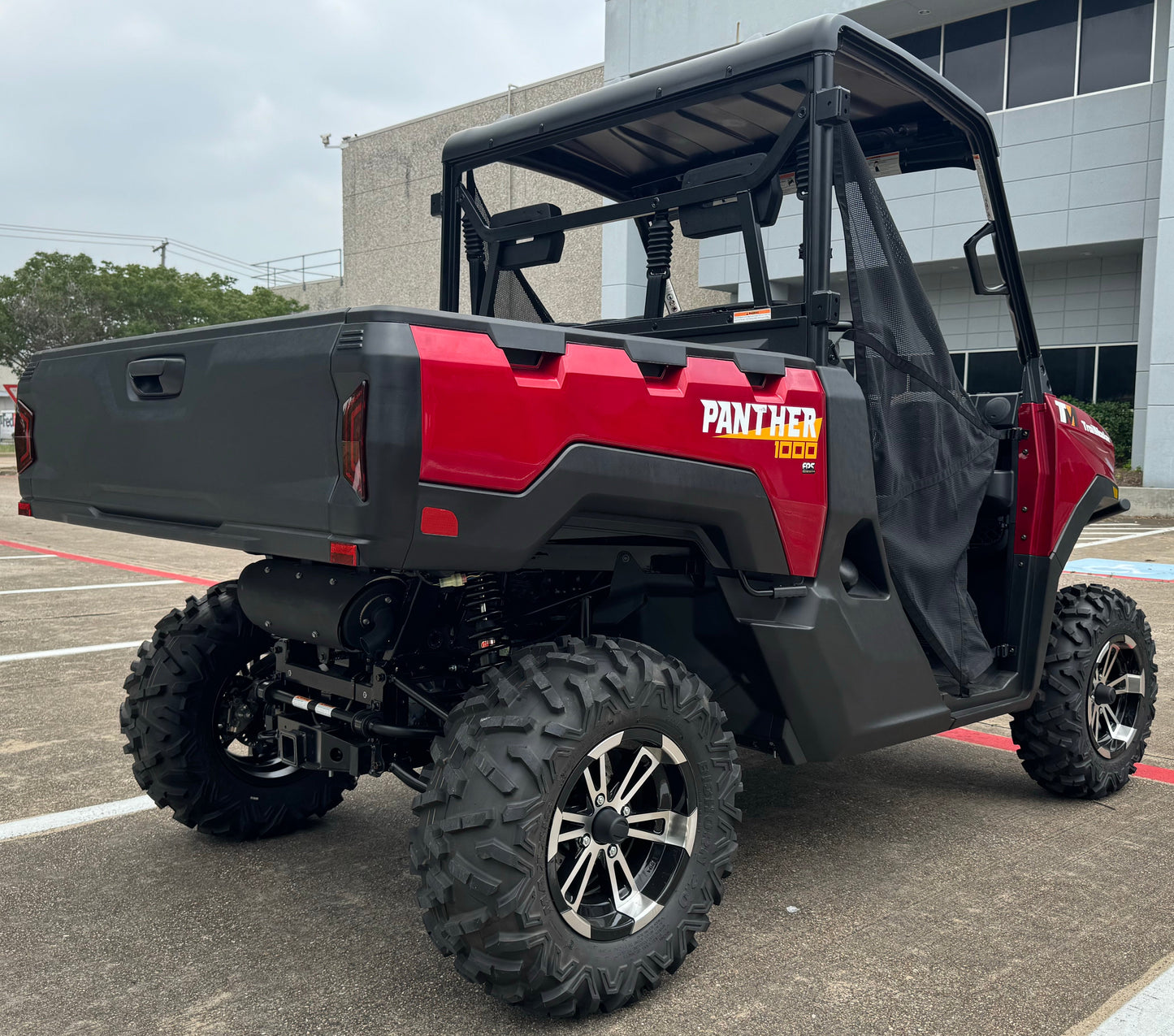 TrailMaster Panther 1000 UTV, 4X4, Larger Body, Electronic Power Steering, Heavy Duty Suspension, 83hp V-twin EFI Engine, High Low Range Automatic Trans, CA Legal