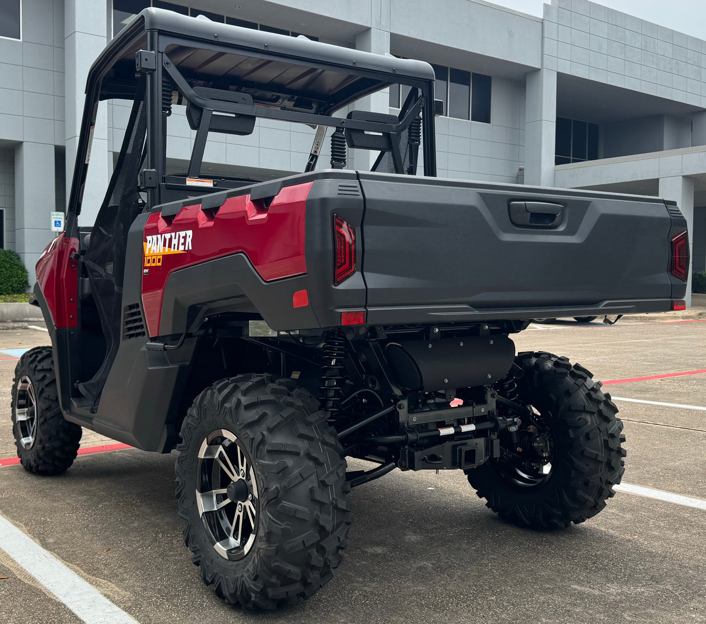 TrailMaster Panther 1000 UTV, 4X4, Larger Body, Electronic Power Steering, Heavy Duty Suspension, 83hp V-twin EFI Engine, High Low Range Automatic Trans, CA Legal