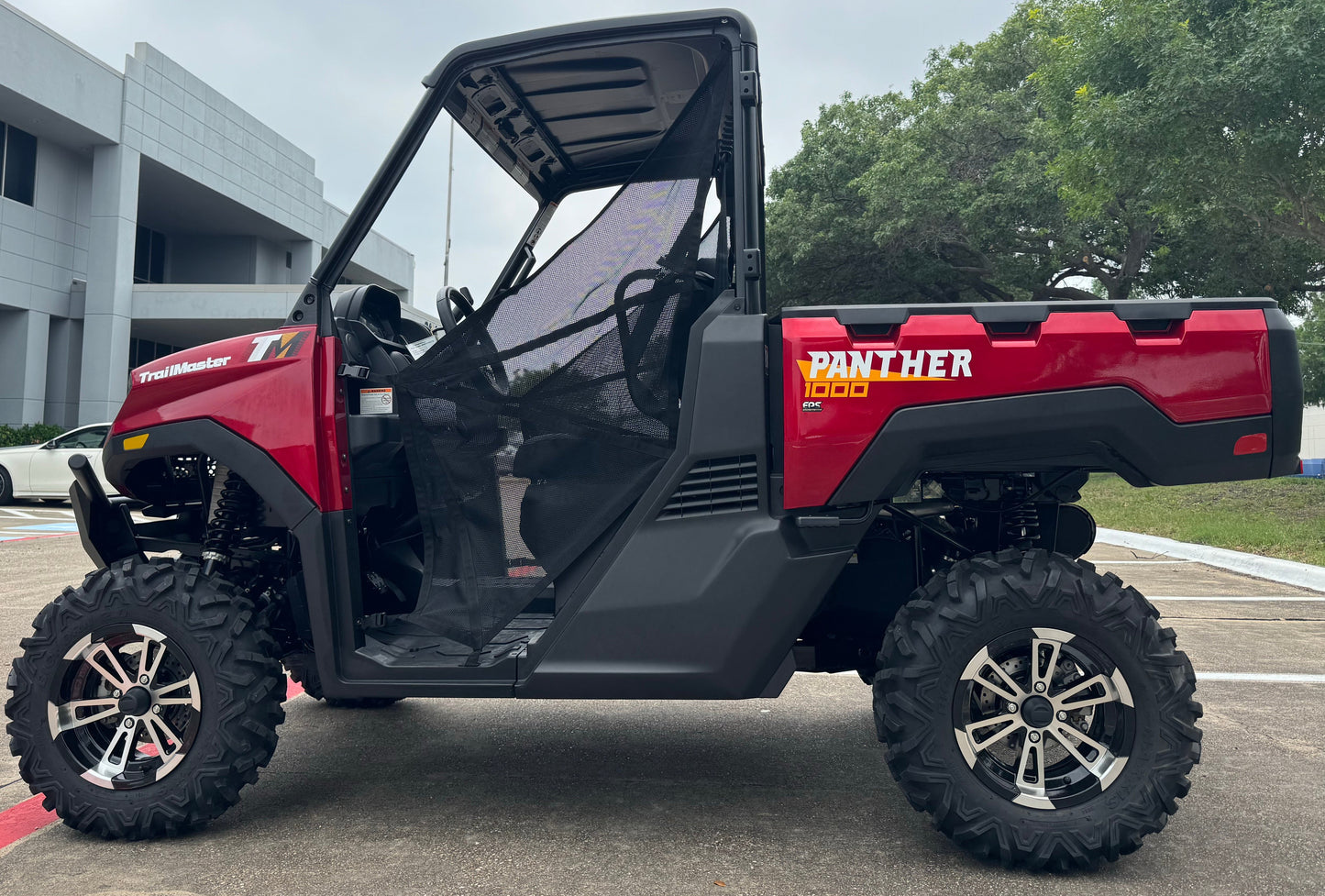TrailMaster Panther 1000 UTV, 4X4, Larger Body, Electronic Power Steering, Heavy Duty Suspension, 83hp V-twin EFI Engine, High Low Range Automatic Trans, CA Legal