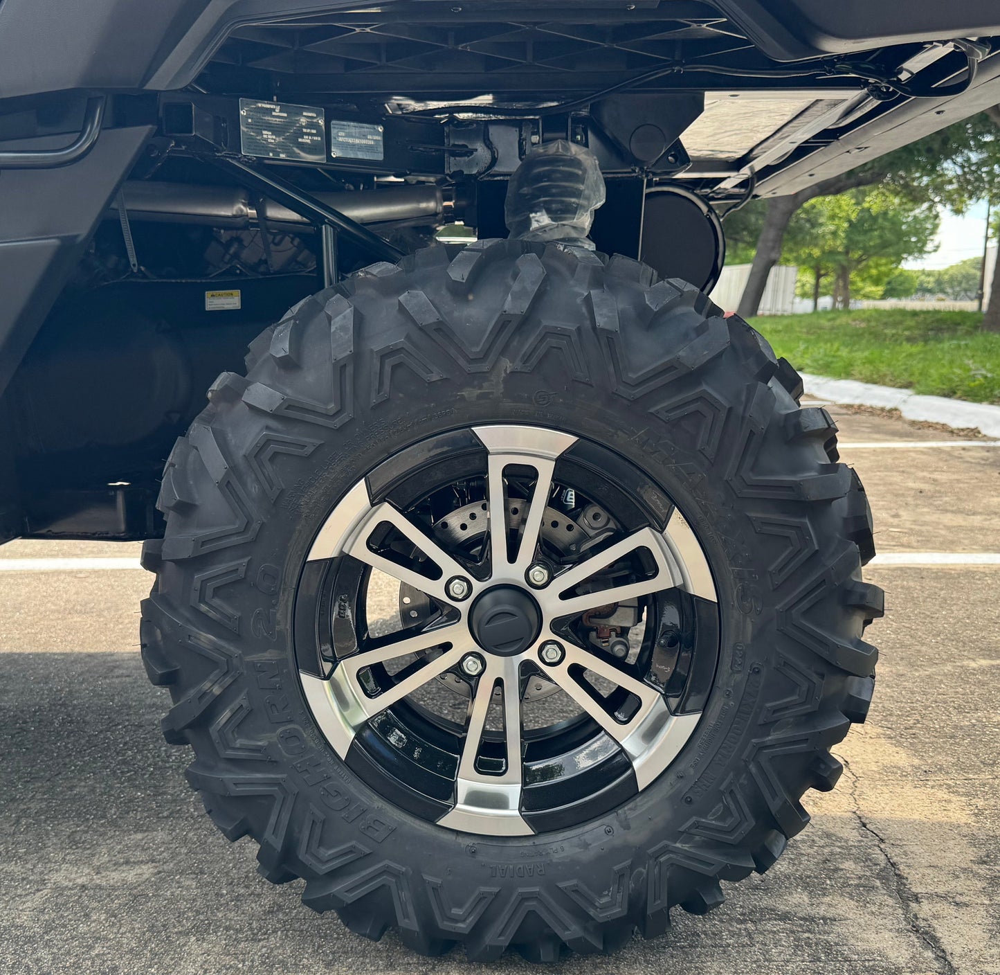 TrailMaster Panther 1000 UTV, 4X4, Larger Body, Electronic Power Steering, Heavy Duty Suspension, 83hp V-twin EFI Engine, High Low Range Automatic Trans, CA Legal