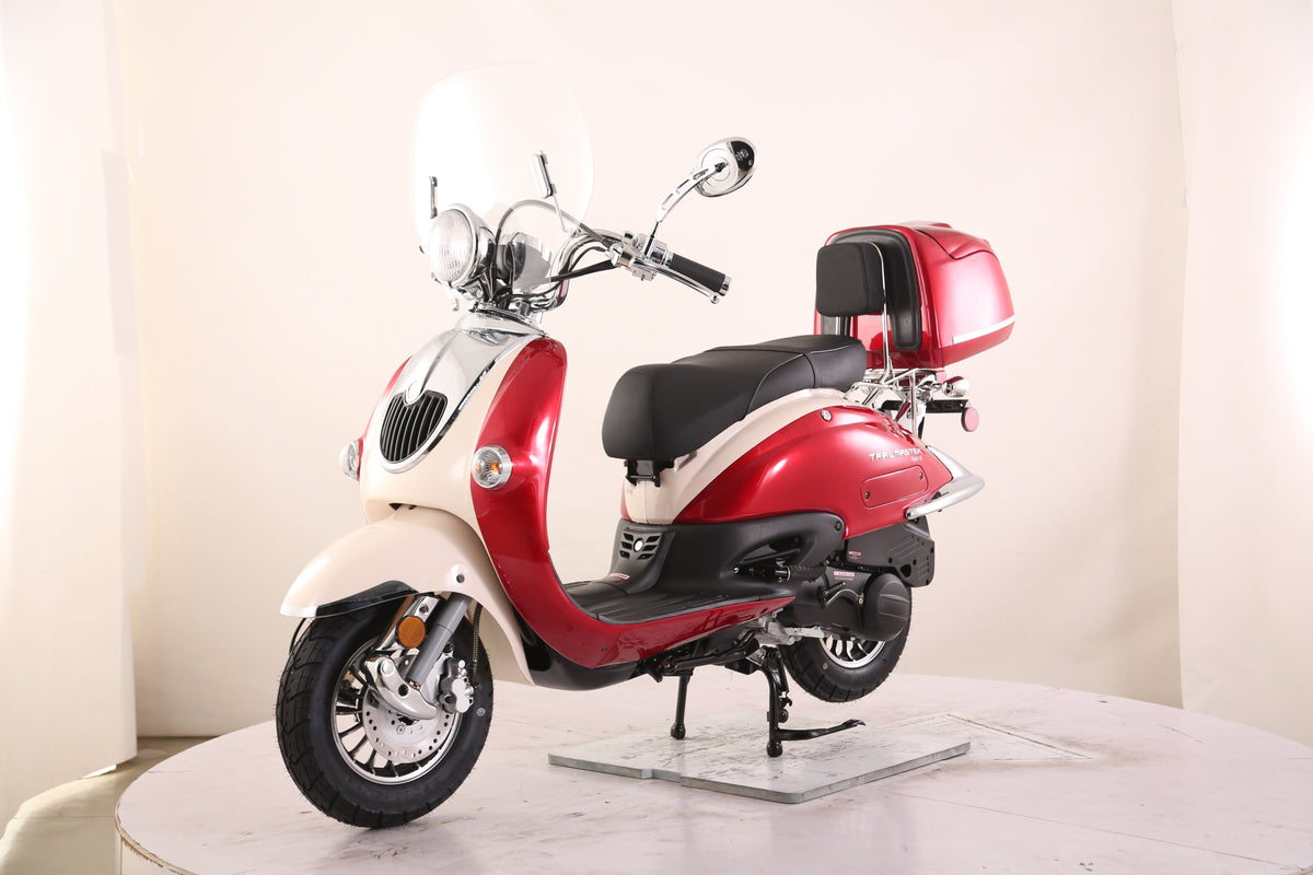 Sorrento 200 Street Scooter, Larger Engine 168.9cc, Locking Trunk, Windshield, USB Charger, Electric Start, CDI Ignition, Air Cooled