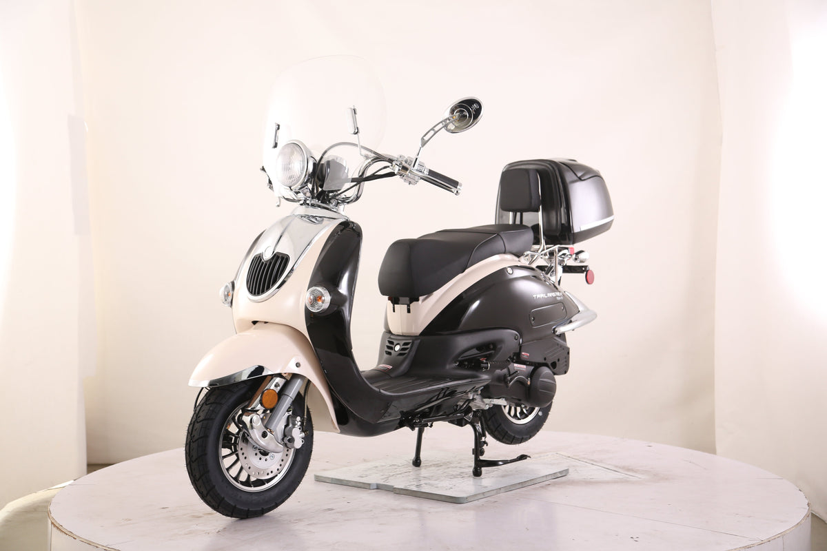 Sorrento 200 Street Scooter, Larger Engine 168.9cc, Locking Trunk, Windshield, USB Charger, Electric Start, CDI Ignition, Air Cooled