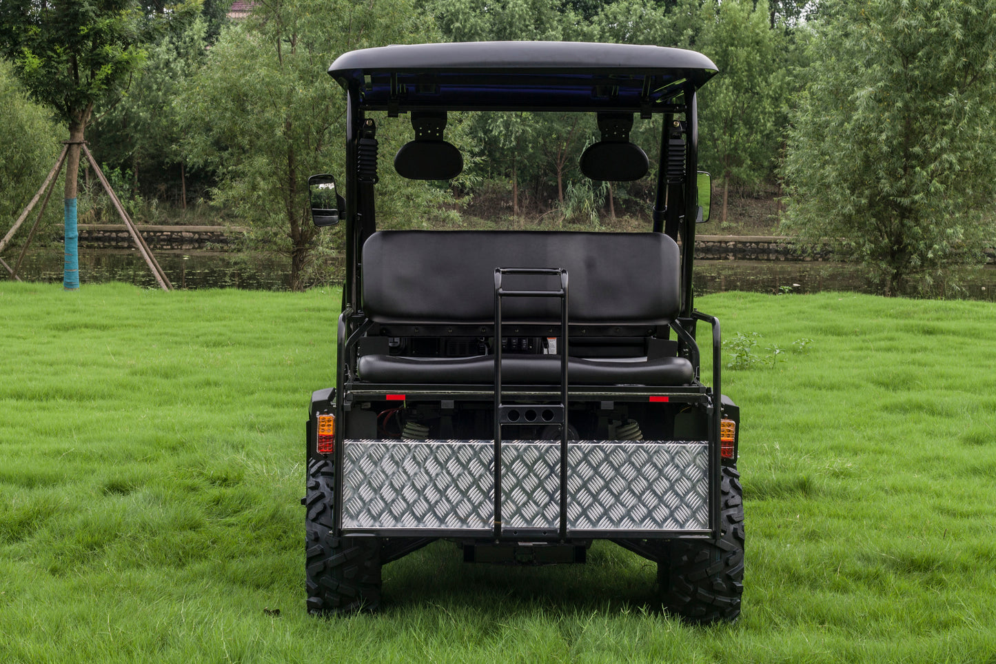 TrailMaster Taurus 450GX Gas Golf Cart, 26hp EFI Engine, 2x4/4x4 H/L Gear with Locking Differential