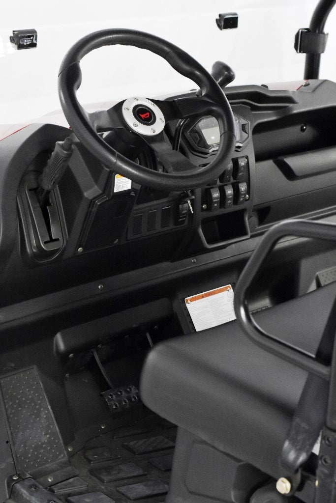 Taurus 450GX Gas Golf Cart, 26hp EFI Engine, 2x4/4x4 H/L Gear with Locking Differential