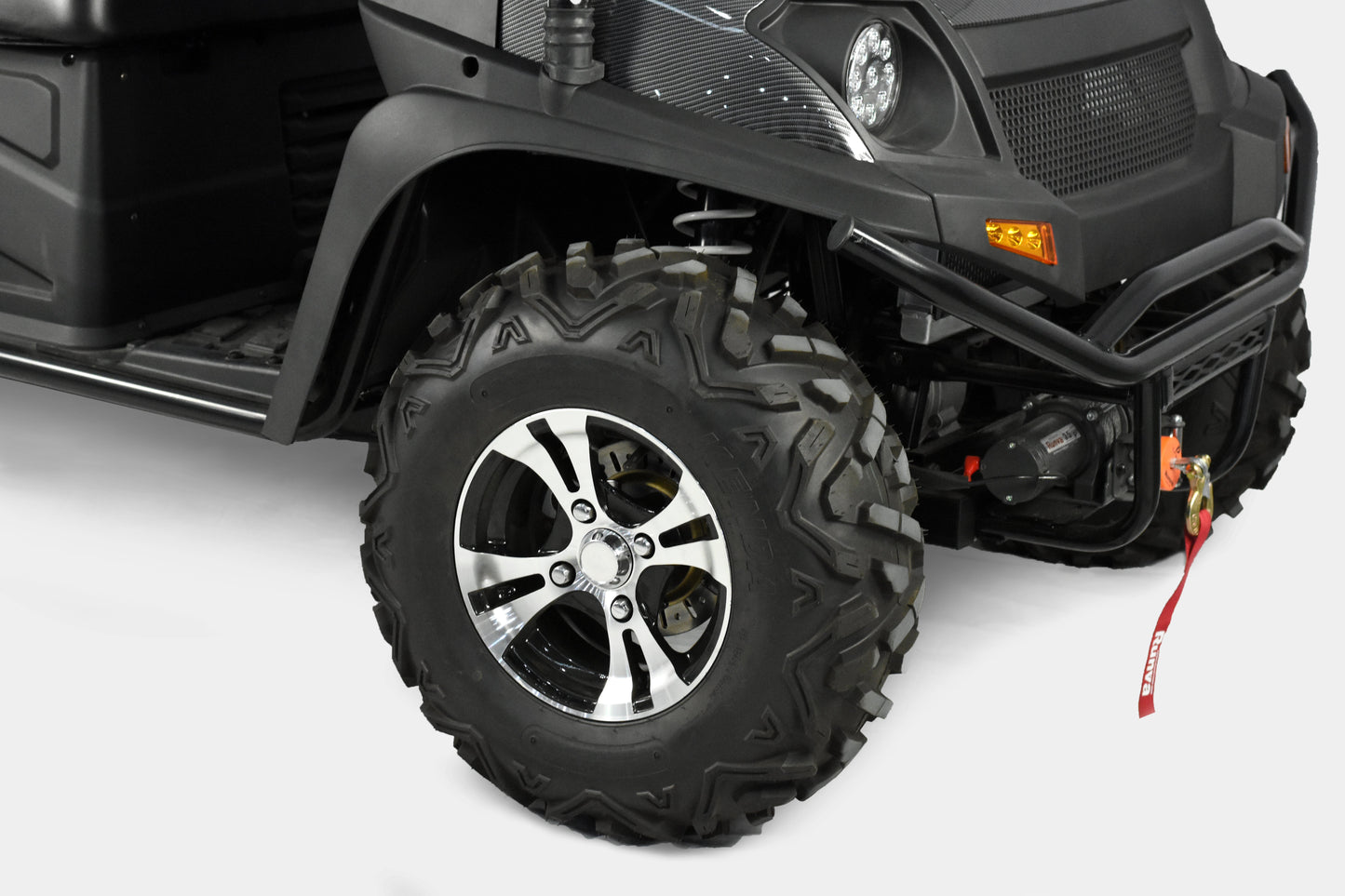 Taurus 450GX Gas Golf Cart, 26hp EFI Engine, 2x4/4x4 H/L Gear with Locking Differential