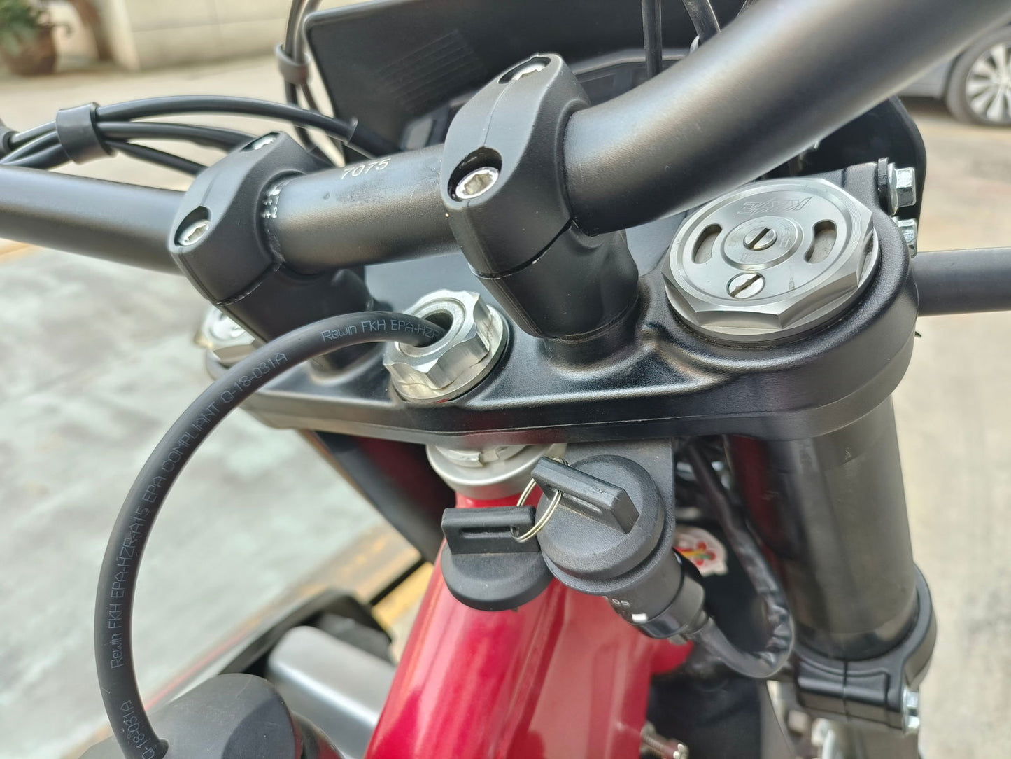 TM38EX 300 Dirtbike 31hp, 6-Speed Manual, Liquid Cooled, Fuel Injected