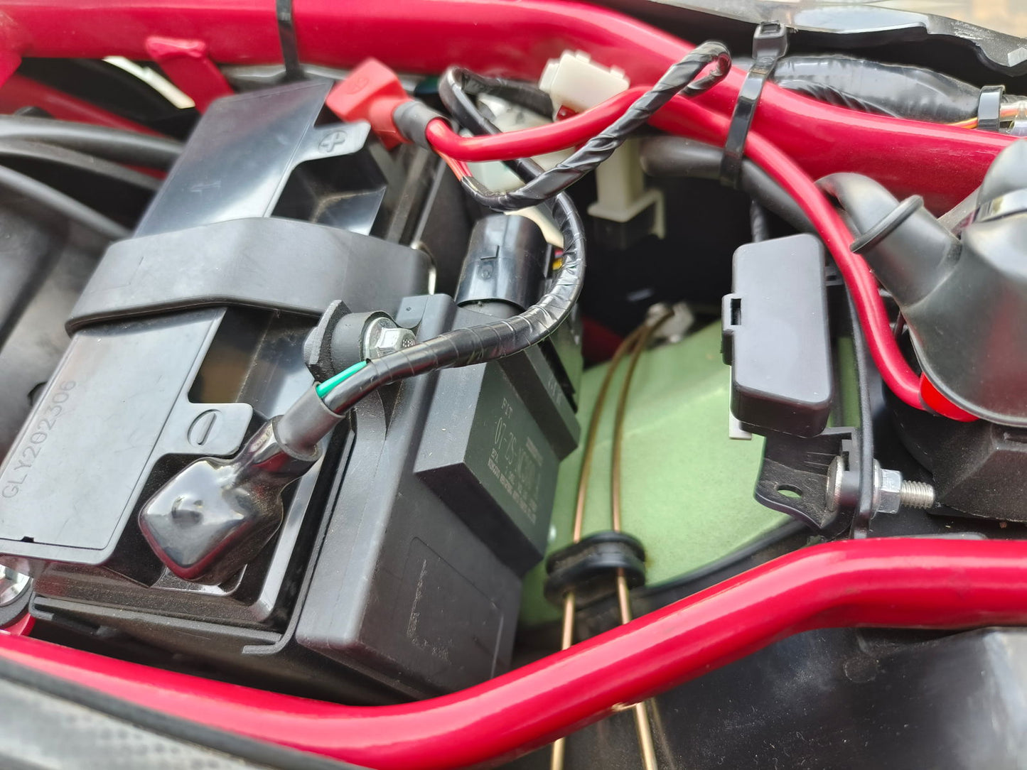 TM38EX 300 Dirtbike 31hp, 6-Speed Manual, Liquid Cooled, Fuel Injected