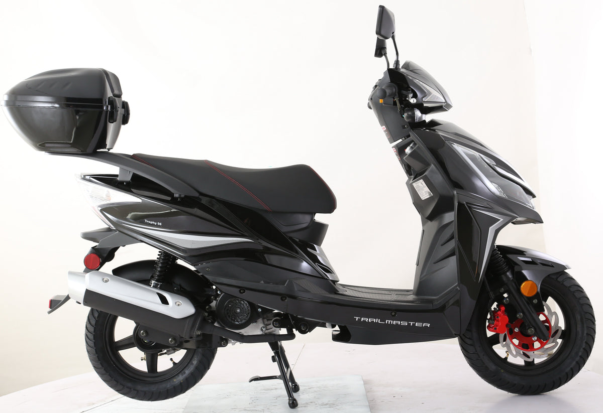 Trophy 200 Street Scooter, Electric start, Disk Brakes, CDI ignition, Color Matched Locking Trunk