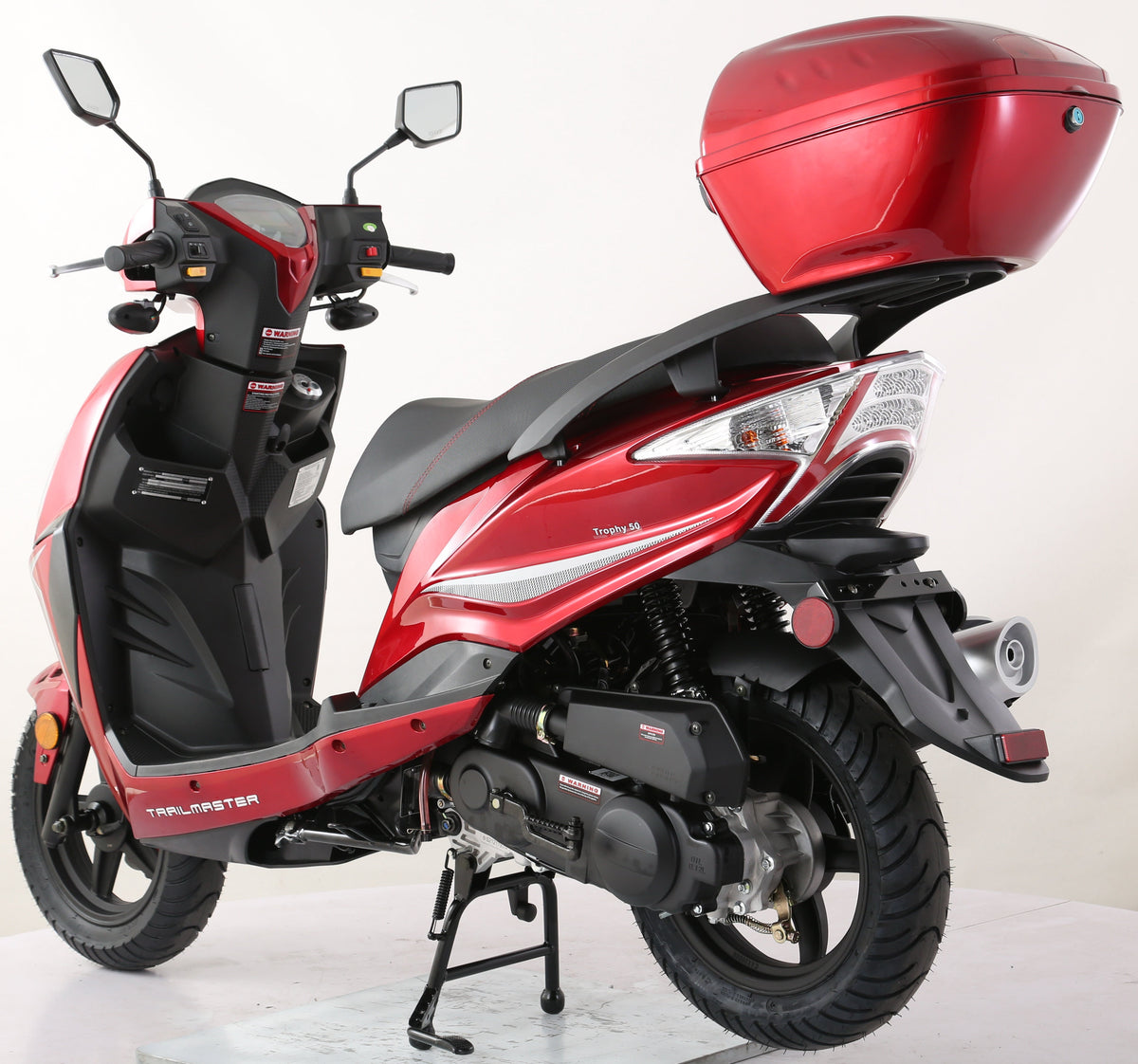 Trophy 200 Street Scooter, Electric start, Disk Brakes, CDI ignition, Color Matched Locking Trunk