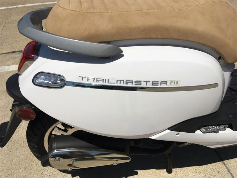 Turino 50 Scooter, 12" Wheels
